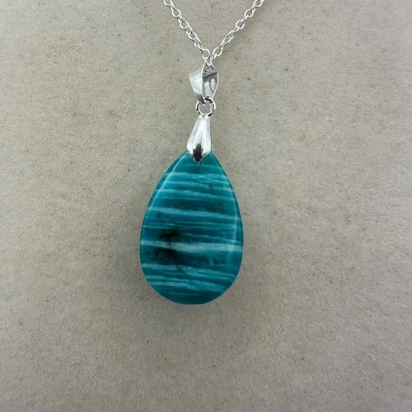 Zebra Amazonite Teardrop Pendant on Silver Plated Box Chain - Picture 7 of 7